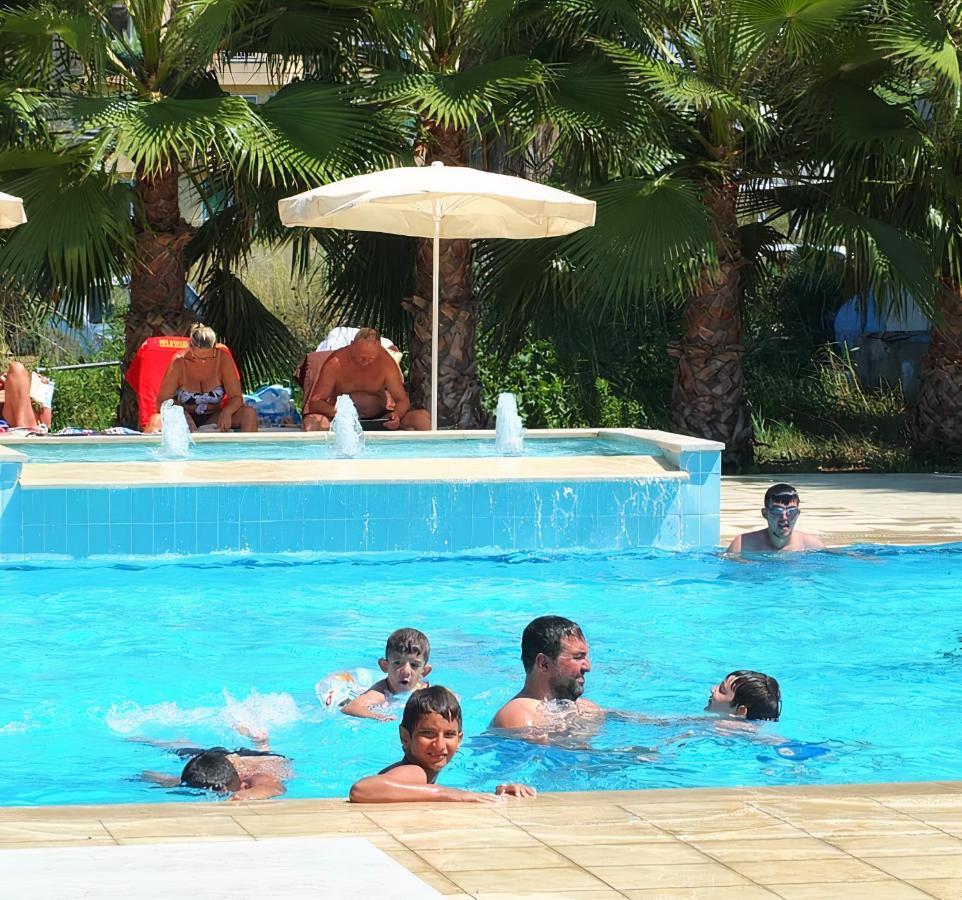 Skys Beach Hotel Manavgat Eksteriør billede